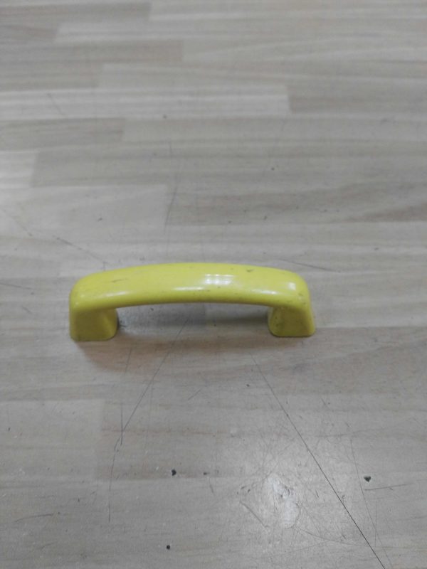 tirador 8cm amarillo ref 0221